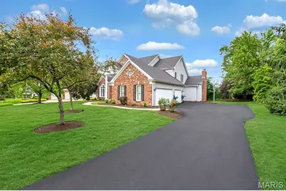 731 Kraffel Lane, Chesterfield, MO 63017 - Photo 3