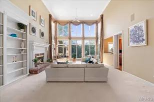 731 Kraffel Ln, Chesterfield, MO 63017 - Photo 11