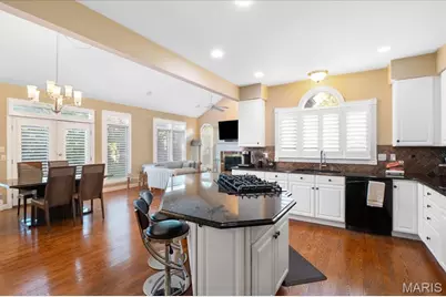 731 Kraffel Lane, Chesterfield, MO 63017 - Photo 17