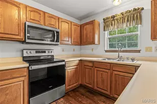 24 Adventura Dr, Festus, MO 63028 - Photo 7