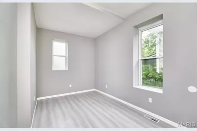 4275 E Ashland Avenue, Saint Louis, MO 63115 - Photo 9