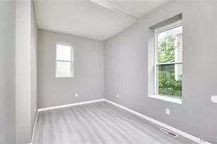 4275 E Ashland Ave, Saint Louis, MO 63115 - Photo 9