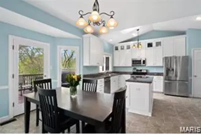 12816 Pelham Estates Drive, Des Peres, MO 63131 - Photo 7