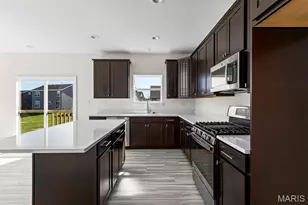 3828 Sonora Stoned Dr, Florissant, MO 63031 - Photo 13