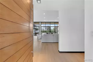 22 Fordyce Ln, Ladue, MO 63124 - Photo 3