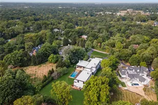 22 Fordyce Ln, Ladue, MO 63124 - Photo 47