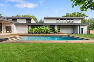 22 Fordyce Ln, Ladue, MO 63124 - Photo 9