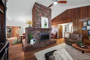 3832 Fleur Du Bois Dr, Florissant, MO 63034 - Photo 9