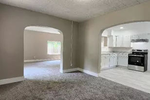 115 N 5th St, De Soto, MO 63020 - Photo 13