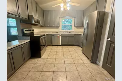 151 Colonial Lane, Troy, MO 63379 - Photo 3