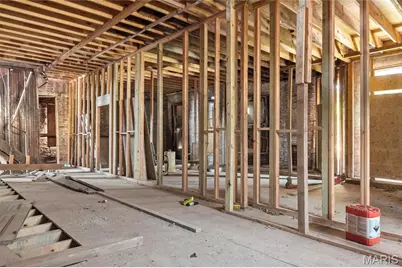 2012 Saint Louis Avenue, Saint Louis, MO 63106 - Photo 5