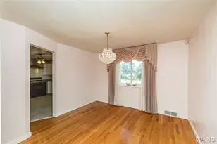 150 Signal Hill Dr, Cool Valley, MO 63121 - Photo 7