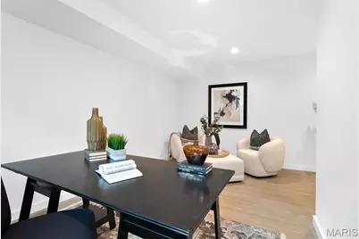 215 N Sarah Street #8, Saint Louis, MO 63108 - Photo 39