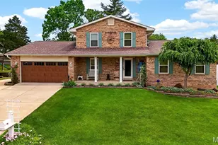 1422 Cobblestone Dr, Saint Charles, MO 63304 - Photo 3
