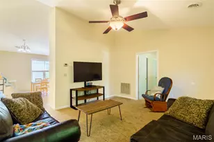 913 N First St, Shelbyville, MO 65565 - Photo 7
