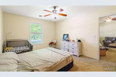 913 N 1st Street, Shelbyville, MO 65565 - Photo 15