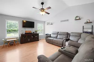 12987 Kimberly Ln, De Soto, MO 63020 - Photo 9