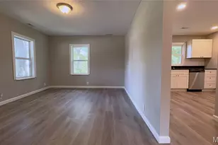 10240 Silverleaf Rd, Mineral Point, MO 63660 - Photo 5