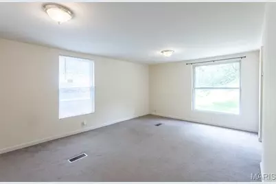 18 Plackemeier Drive, O'Fallon, MO 63366 - Photo 17