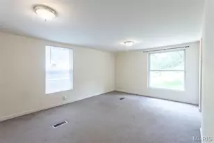 18 Plackemeier Dr, O'Fallon, MO 63366 - Photo 17