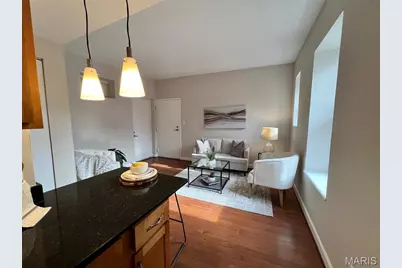 5683 Waterman Boulevard #2W, Saint Louis, MO 63112 - Photo 9