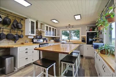 31337 Hudson Road, Lebanon, MO 65536 - Photo 21