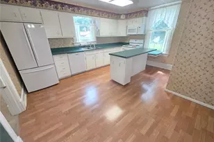 672 Jefferson St, Saint Genevieve, MO 63670 - Photo 11
