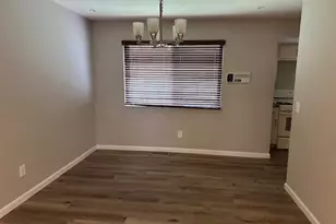 12750 Needle Point Ct, Florissant, MO 63033 - Photo 3