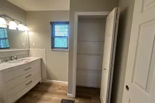 12750 Needle Point Ct, Florissant, MO 63033 - Photo 11