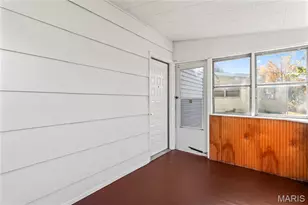 9115 Clarion Dr, Saint Louis, MO 63136 - Photo 19