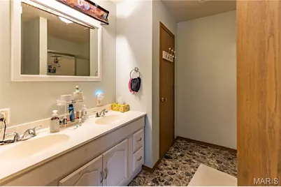 112 Cynthia, East Prairie, MO 63845 - Photo 21