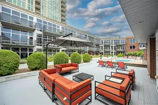 9 N Euclid Ave, Saint Louis, MO 63108 - Photo 13