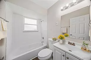 1237 Fairview Ave, University City, MO 63130 - Photo 15