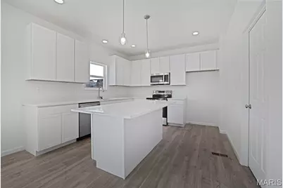 562 Evening Primrose Drive, Wentzville, MO 63385 - Photo 17