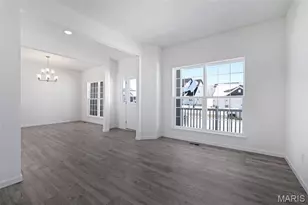 562 Evening Primrose Dr, Wentzville, MO 63385 - Photo 5