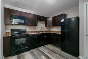 7 Village W Ct, Washington, MO 63090 - Photo 7