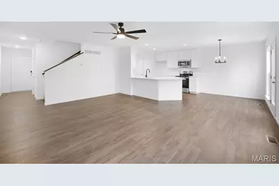 22 Fairmount Grove Drive, Saint Peters, MO 63376 - Photo 5