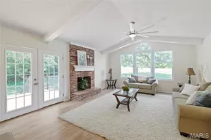 19109 Old Manchester Rd, Wildwood, MO 63069 - Photo 9