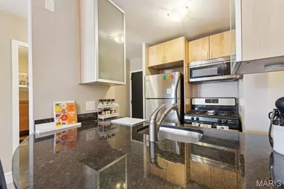 210 N 17th Street #509, Saint Louis, MO 63103 - Photo 9