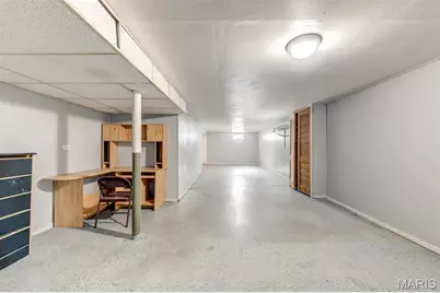 8616 Elwyn Drive, Hazelwood, MO 63042 - Photo 23