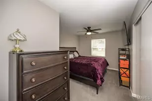 121 Foxtree Dr, Hazelwood, MO 63042 - Photo 15