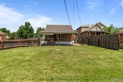 6736 Julian Avenue, University City, MO 63130 - Photo 31