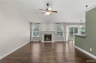 116 Central Park Ave, Wentzville, MO 63385 - Photo 13