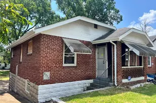 8356 Eton Pl, Saint Louis, MO 63136 - Photo 1