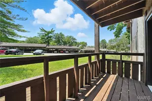 1400 Heritage Landing, Saint Charles, MO 63303 - Photo 17