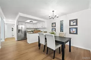 1400 Heritage Landing, Saint Charles, MO 63303 - Photo 5