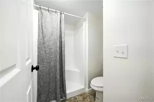 1400 Heritage Landing, Saint Charles, MO 63303 - Photo 15