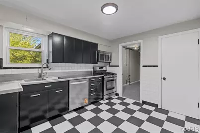 7315 Ahern Avenue, University City, MO 63130 - Photo 17