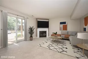 9135 Wrenwood Ln, Brentwood, MO 63144 - Photo 9