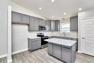 1154 Marathon Dr, Foristell, MO 63348 - Photo 9